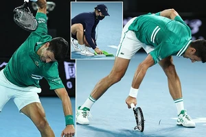 Djokovic nói gì về sự nóng nảy đập vợt của mình?