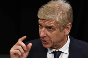 Sốc với đề xuất của ‘giáo sư’ Wenger