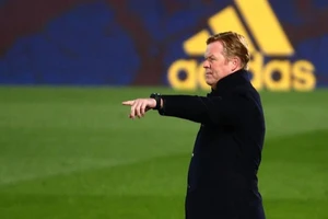 Koeman nói gì khi lại thua trận El Clasico?