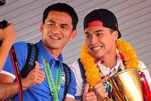 Cựu học trò cưng của Kiatisak dính COVID-19