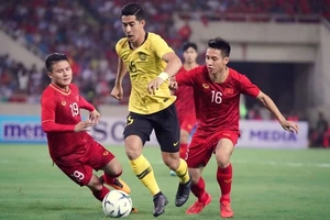 Đối thủ tuyển VN chích vaccine trước khi sang UAE