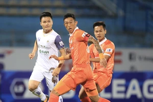 HLV Park Choong-Kyun thua trận đầu tiên ở Việt Nam