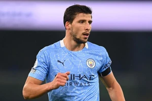 Ruben Dias đoạt giải FWA