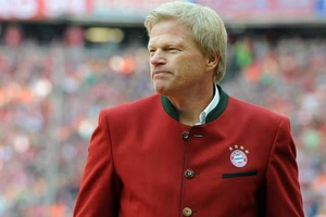 Huyền thoại Kahn lên làm sếp lớn 'Hùm xám' Bayern