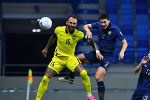 Bi kịch tuyển Malaysia 'chạy giao hữu' giữa dịch COVID-19