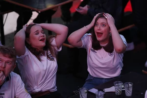 Hình ảnh khủng khiếp trận Anh - Scotland