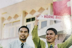 Người đàn ông mà Kiatisak quyết tìm để tri ân là ai?