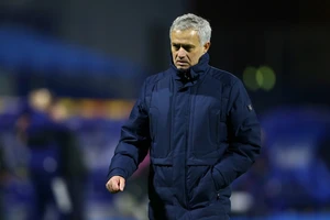 'Special One' vừa đến Roma đã có biến lớn