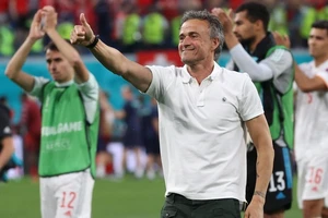 HLV Enrique: 'Giữ bóng là chìa khóa chiến thắng'