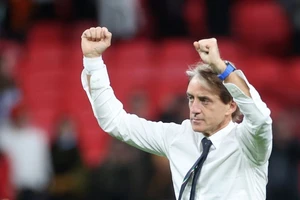 HLV Mancini nói gì khi Ý vào chung kết?