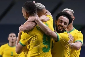Hạ Tây Ban Nha, Brazil bảo vệ thành công ngôi vô địch Olympic