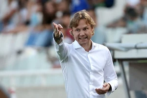 Tuyển Nga không có tay săn bàn Dzyuba vẫn ổn