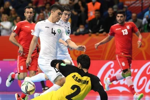 ‘Derby châu Á’ rượt đuổi kịch tính