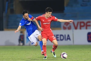 Pathum Utd 'chết mê chết mệt' Hoàng Đức như thế nào?