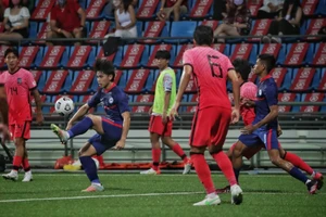 Singapore 'trượt' trong tiếc nuối, chỉ mới Malaysia dẫn đầu bảng