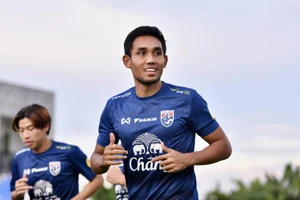 Quả bóng AFF chưa lăn, Dangda đã muốn thành huyền thoại