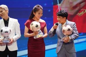 Quả bóng vàng gọi tên Hoàng Đức, Huỳnh Như và Hồ Văn Ý