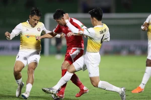 Khai mạc V-League: Vòng đấu ‘sát chủ’