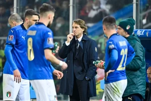 Cannavaro, Ancelotti thay ghế Mancini?