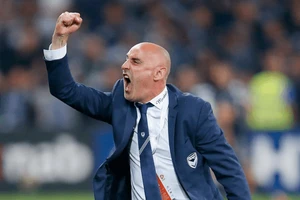 Kevin khen HA Gia Lai và sân Thống Nhất