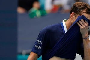Djokovic nói gì khi Wimbledon cấm các tay vợt Nga?