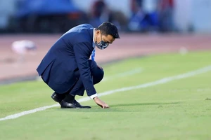 Trước khi gặp học trò Kiatisak, ông Kim nói gì?