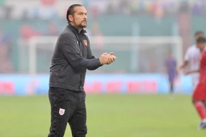 HLV Popov (Myanmar): "Tôi không hài lòng về câu hỏi này”