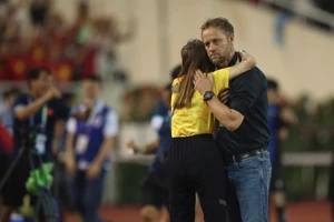 Sợ thua VN nữa, bà Pang quyết liệt những động thái mới