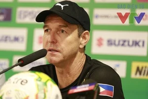 Tuyển Philippines vội vã thay tướng