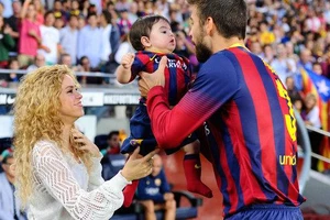 Chùm ảnh thời mặn nồng của Pique và Shakira