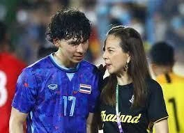 Bà Pang “quốc gia hóa” CLB của mình