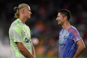 Barcelona bị Man. City cầm hòa 3-3