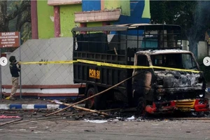 Top 10 vụ bạo loạn trong lịch sử bóng đá: Thảm kịch ở Indonesia đứng thứ 2