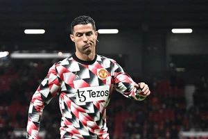 Năm nguyên nhân Ronaldo thất bại ở MU