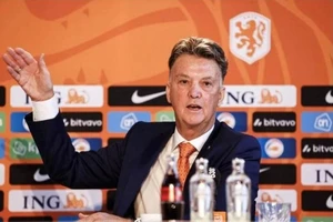 Xavi, Depay có tên đến World Cup và cái lý của ông Van Gaal