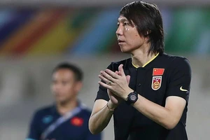 Cựu HLV Lí Thiết của tuyển Trung Quốc bị bắt?