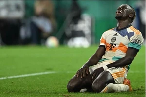Sadio Mane về nhà xem World Cup