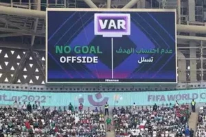 VAR, trí tuệ nhân tạo cũng do con người tạo ra