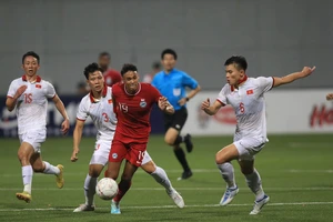 Ông Park “bắn một mũi tên trúng hai đích”