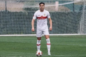 Xem clip “kỷ lục buồn” của tuyển thủ Hy Lạp ở Đức