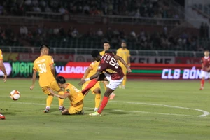 ‘Thuyền chìm tại bến’