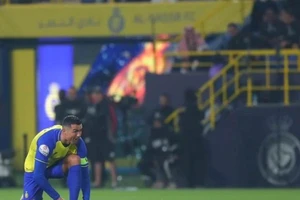 Ronaldo hết “poker” đến kiến tạo