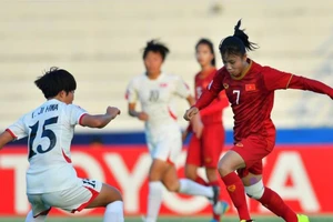 May rủi với hai đội tuyển nam, nữ U-20 Việt Nam