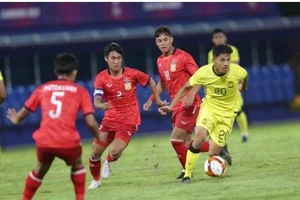 Thua đậm Malaysia, U-22 Lào không thể làm “kẻ chọc gậy bánh xe”