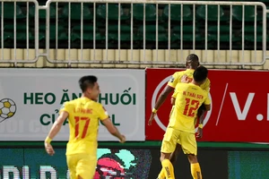 Cứ tưởng Thạch Bảo Khanh làm “tổn thương” được Popov