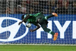 Đàn em Messi bị "đại bàng non Nigeria" loại khỏi World Cup U-20