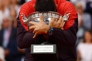 Vượt Nadal, Djokovic là GOAT của làng quần vợt