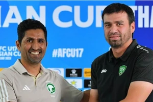 Kẻ tám lạng, người nửa cân