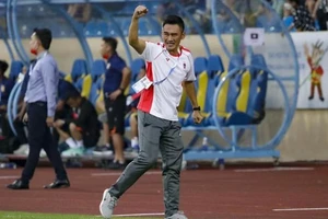 Nasri Nasir quay lại dẫn dắt Singapore đến Việt Nam dự vòng loại châu Á