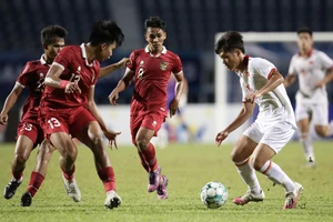 Thủ môn Indonesia từ người hùng hóa “tội đồ”, U-23 vô địch Đông Nam Á